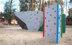 Kompleks ścianek wspinaczkowych