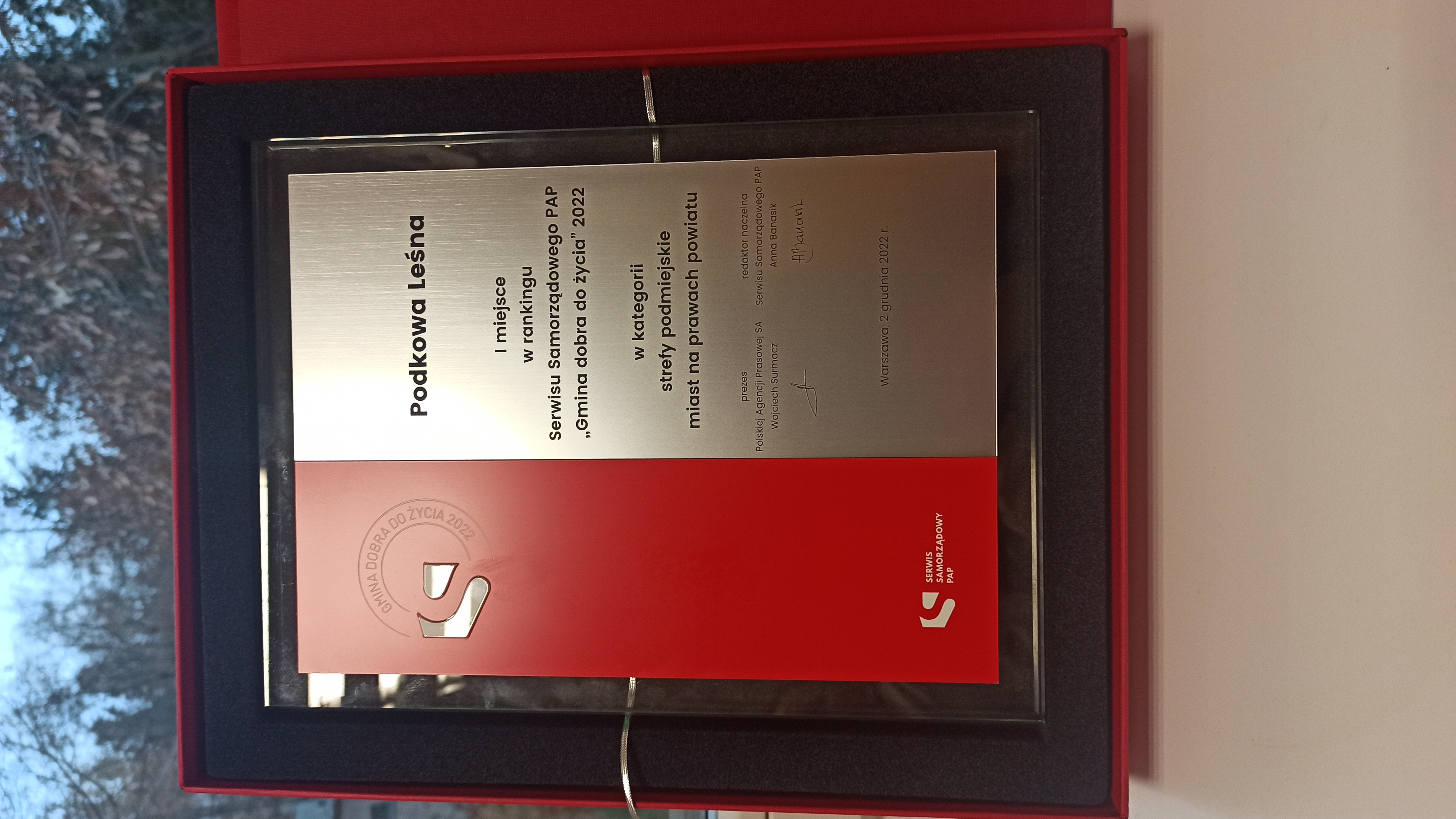 Nagroda 2 Nagroda za I miejsce w rankingu "Gmina dobra do życia" w kategorii strefy podmiejskie miast na prawach powiatu